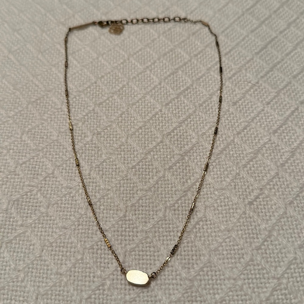 Kendra Scott Necklace